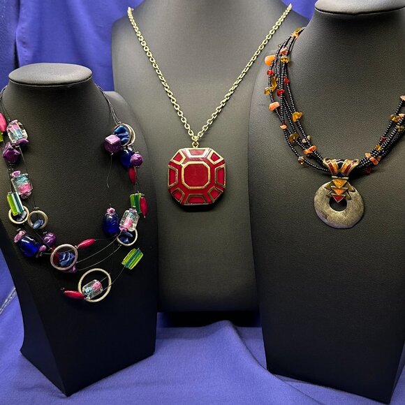 Lot of 3 Chico’s Colorful Necklaces - Picture 1 of 15